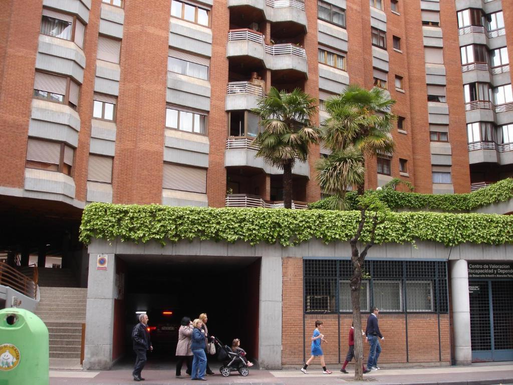 Pension Berceo Logrono Ngoại thất bức ảnh
